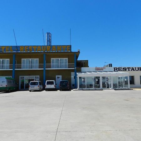 Hotel Area De Calahorra Exterior photo